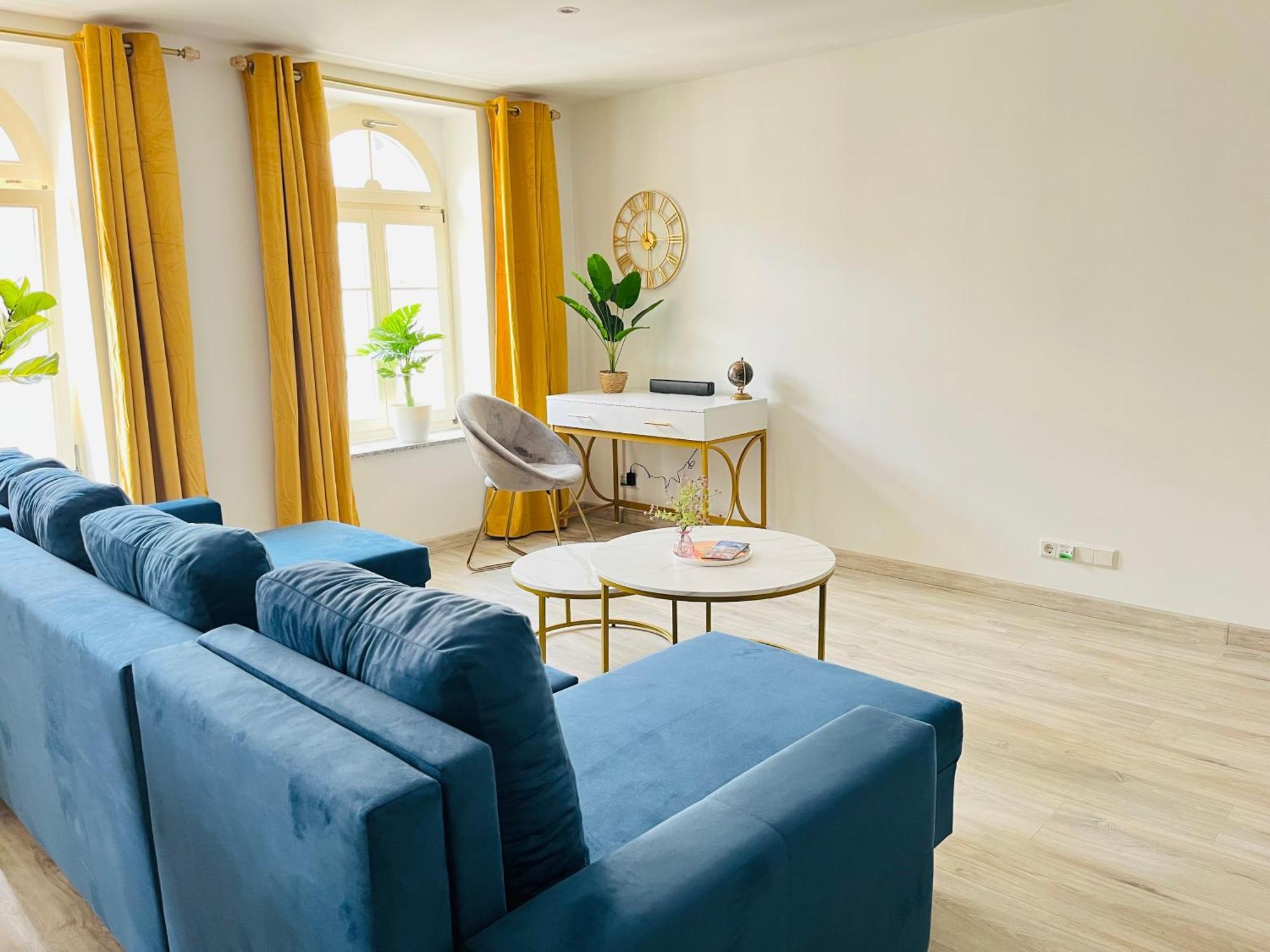 Filmap-Charmant-Modern-Zentral-Balkon-Beamer-Spieletisch Görlitz Buitenkant foto