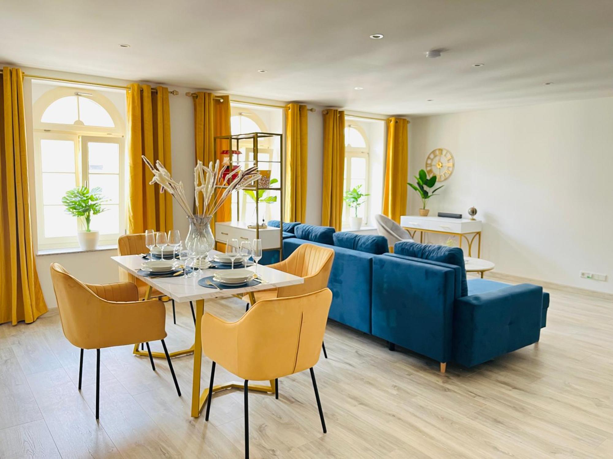 Filmap-Charmant-Modern-Zentral-Balkon-Beamer-Spieletisch Görlitz Buitenkant foto