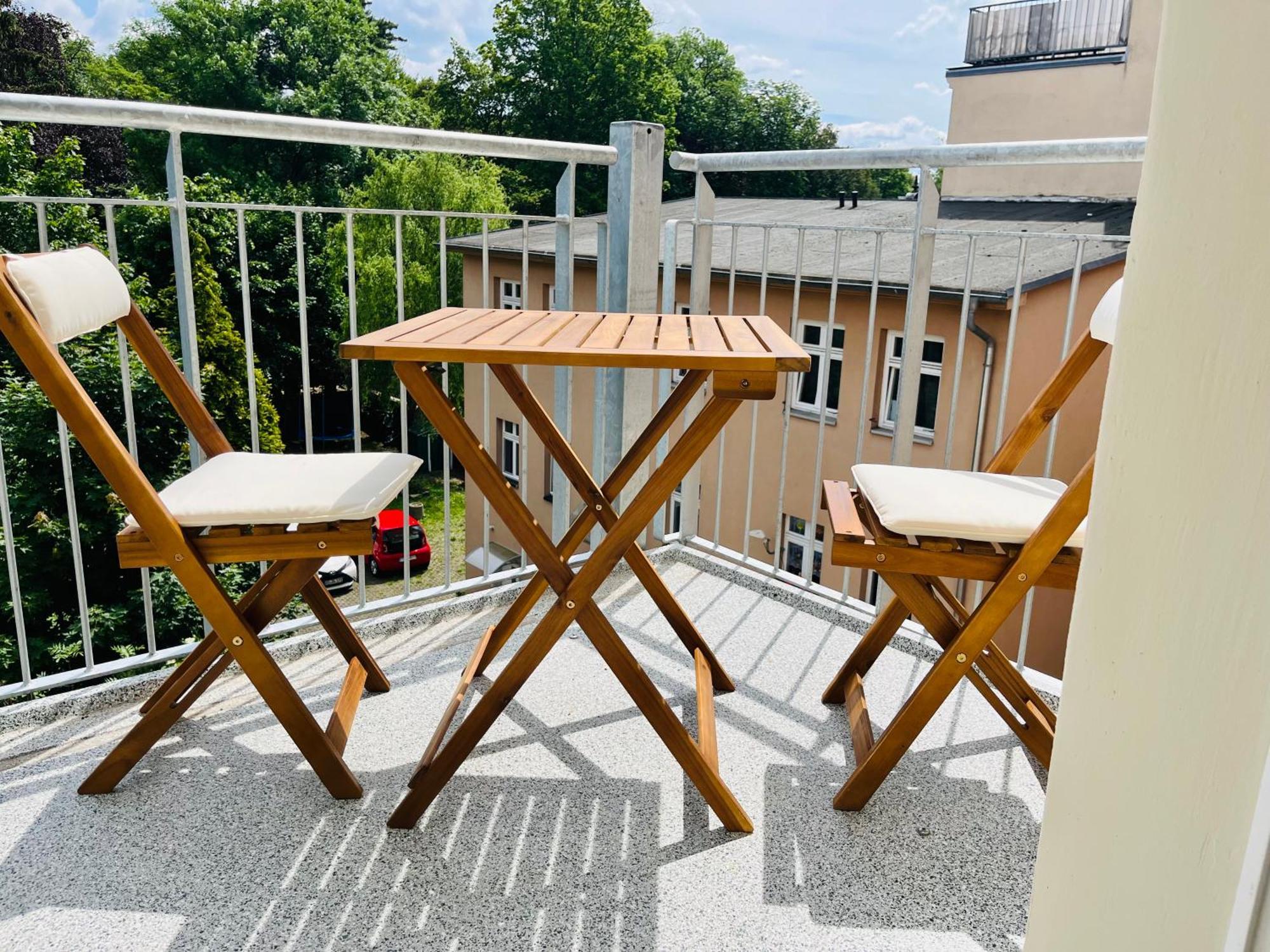 Filmap-Charmant-Modern-Zentral-Balkon-Beamer-Spieletisch Görlitz Buitenkant foto